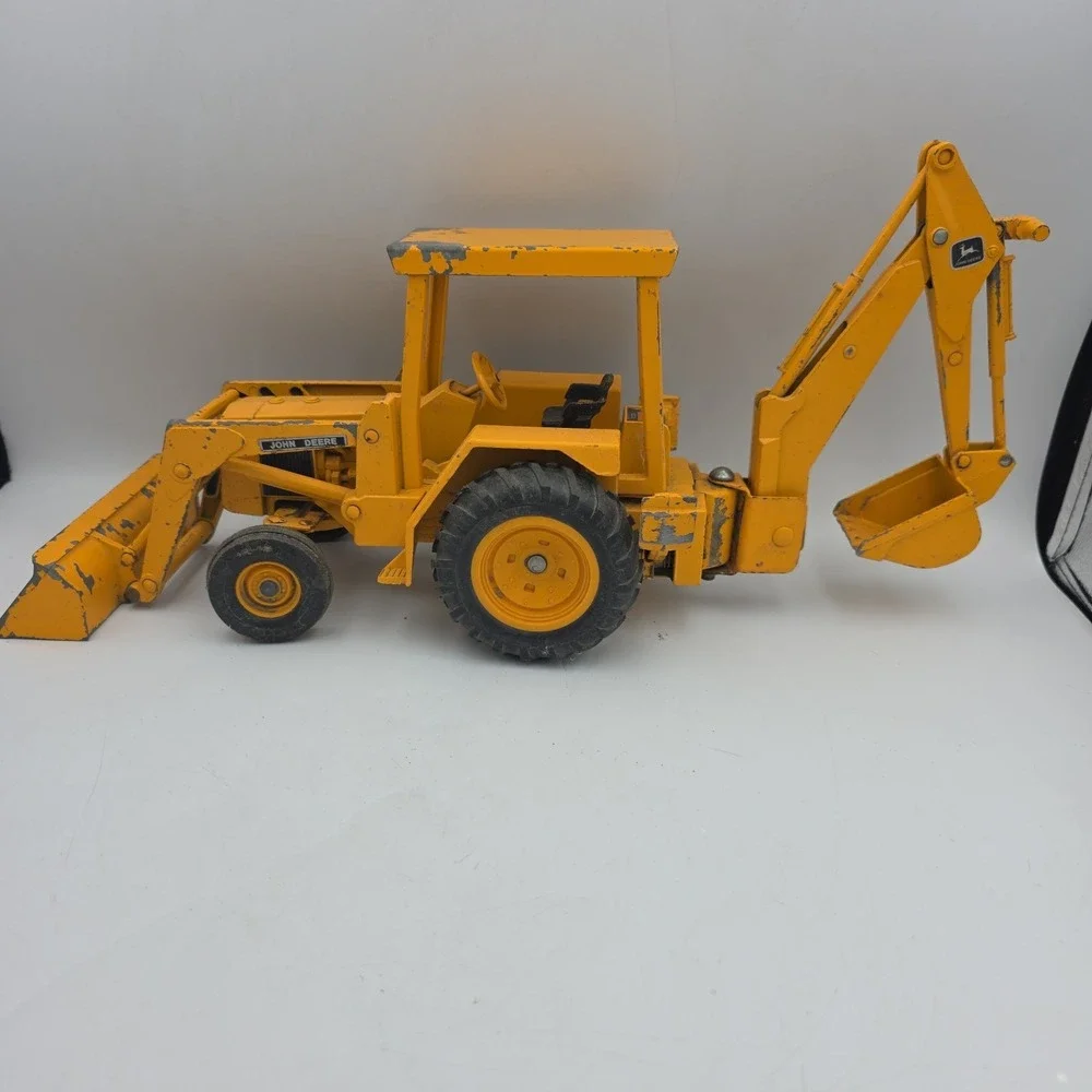 VTG 1/16 ERTL STK589 John Deere Construction Backhoe Loader Diecast MADE IN USA